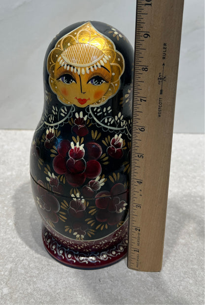 Russian Nesting Dolls