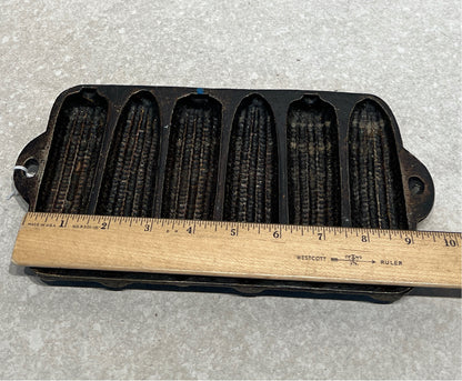 Cast Iron Corn Pan