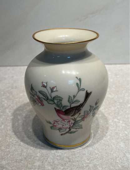 Lenox serenade Vase