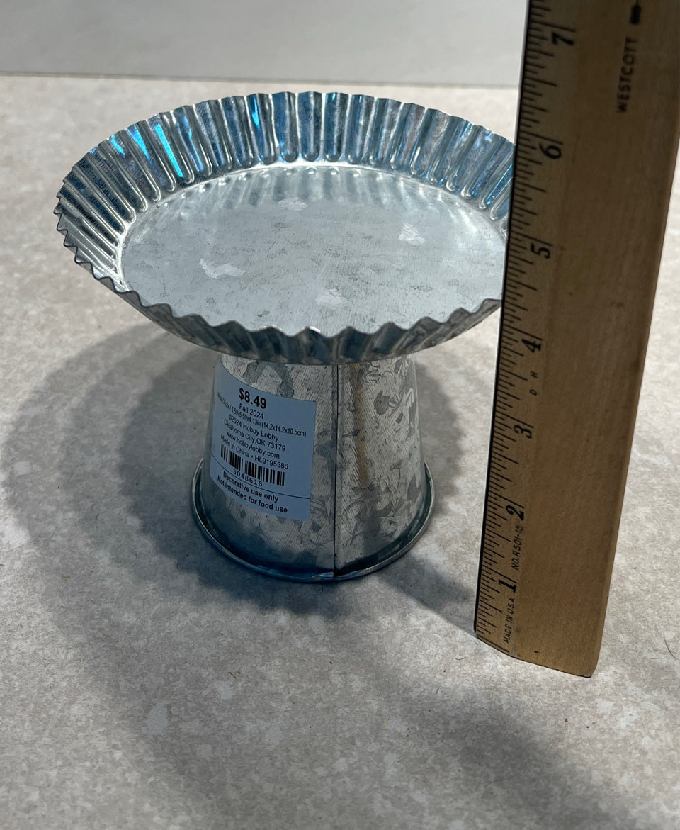 Pedestal