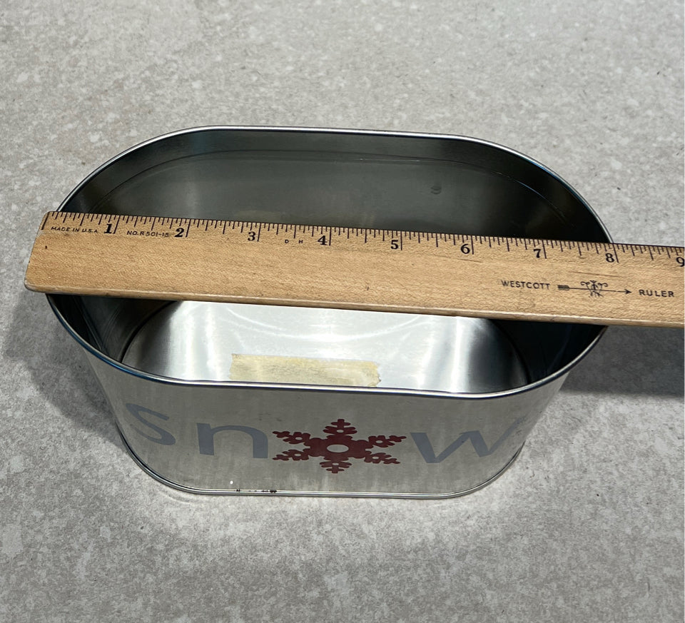 Christmas Tin Bucket