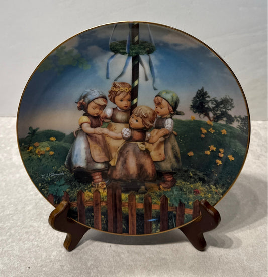 Hummel Plate