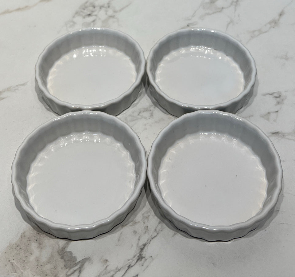 Set of 4 Dishes