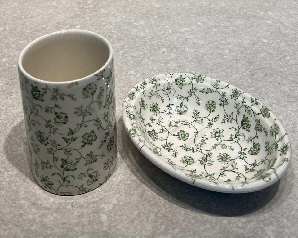 Crabtree & Evelyn Soap & Tumbler