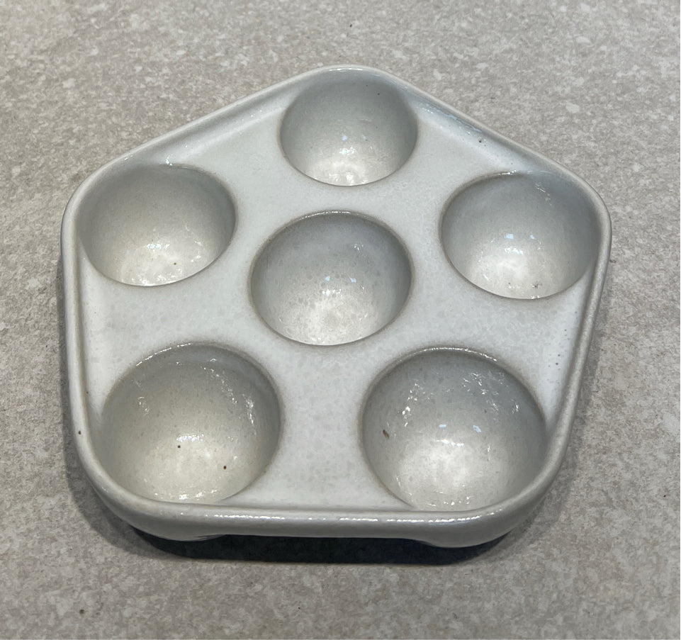 Bennington Pottery Egg Plate