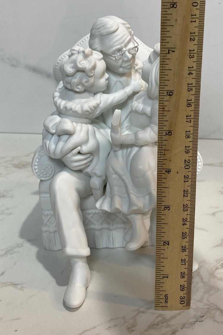Dept. 56 Figurine