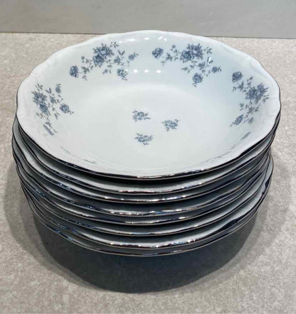 Set of 8 Haviland Bowls