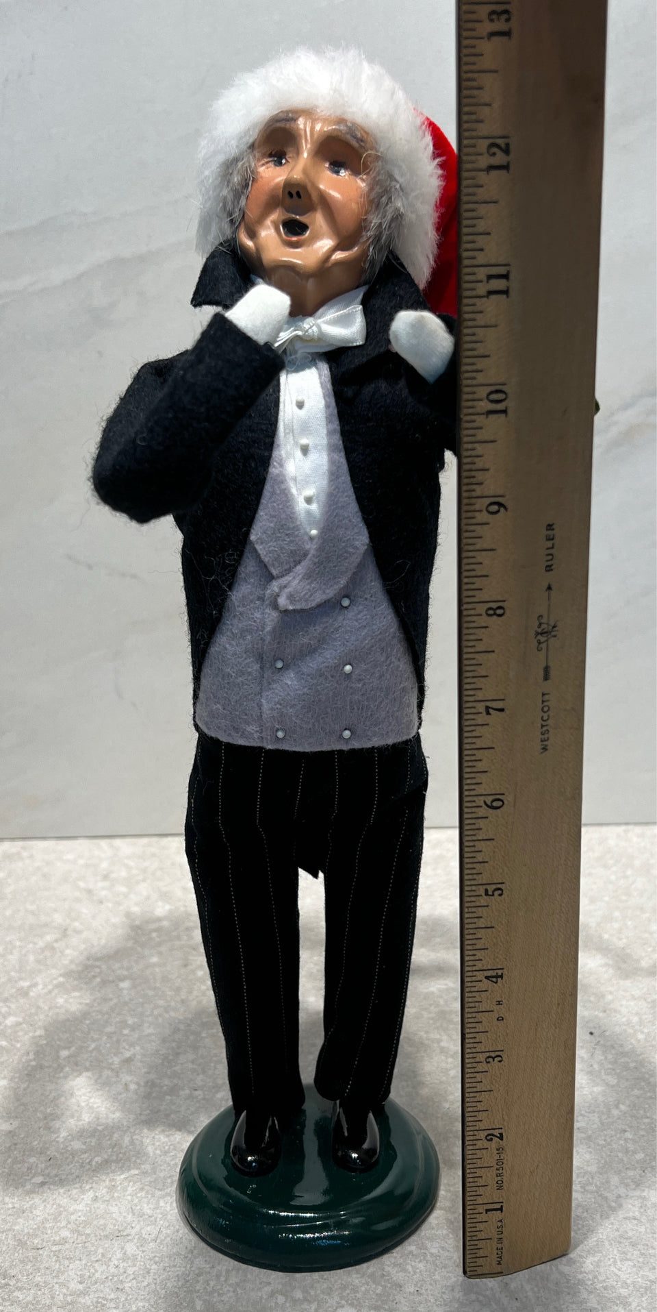Byers Choice Caroler