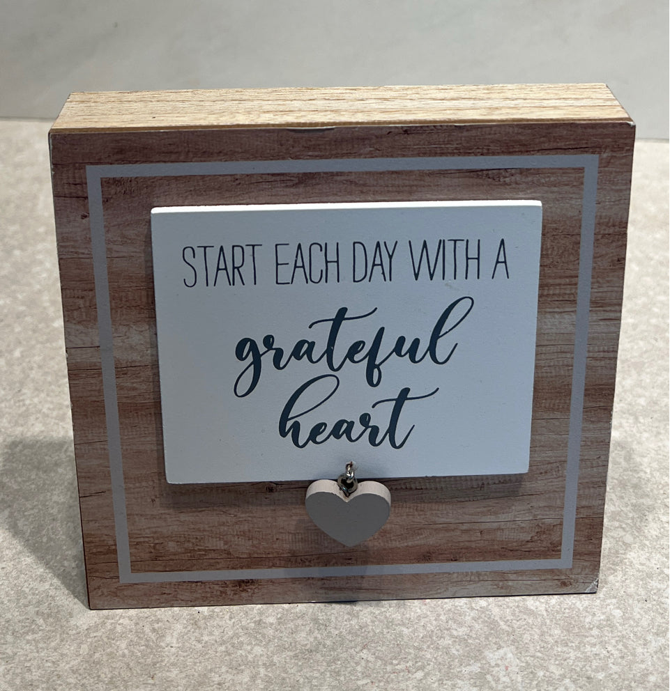 Heart Box Sign