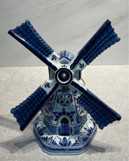 Windmill Lamp