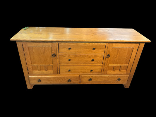 Cash & Carry Special Long Dresser