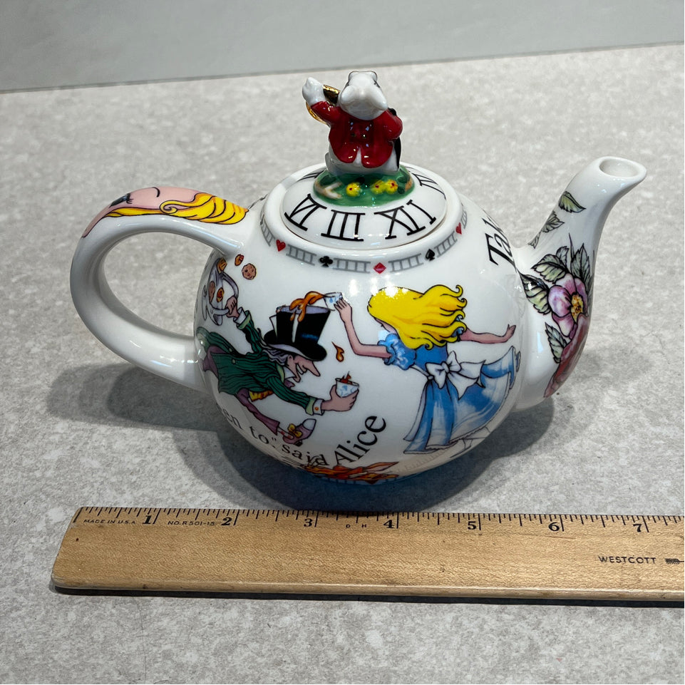 Alice in Wonderland Teapot