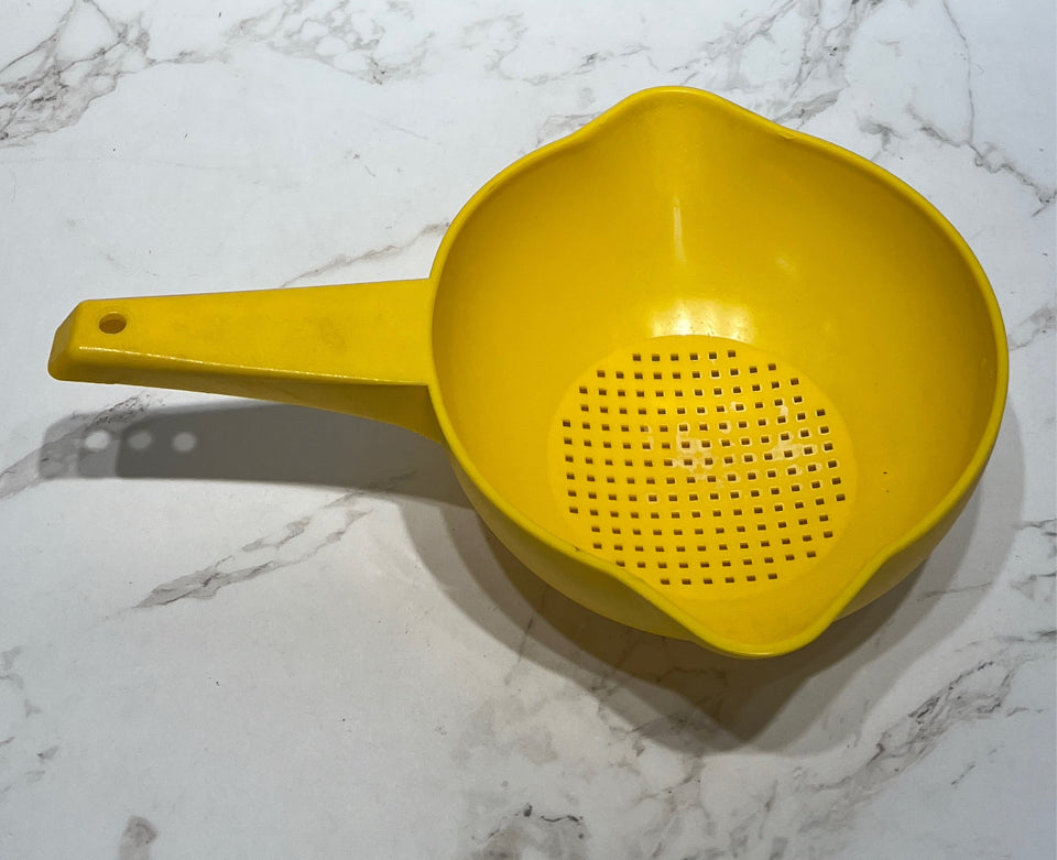 Tupperware Strainer