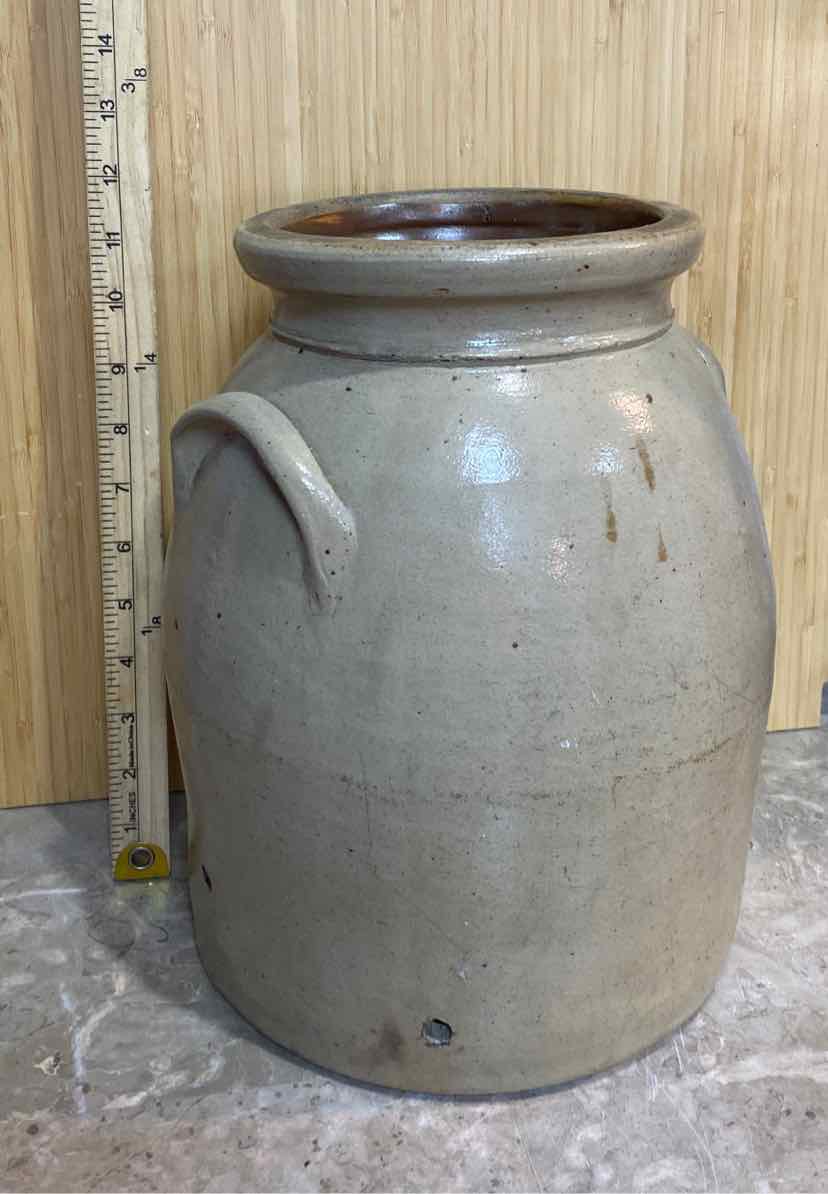 JS Taft Keene NH Crock - as found