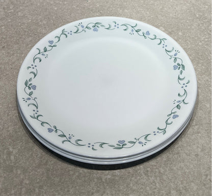 Set of 4 Corelle Dinner Plates