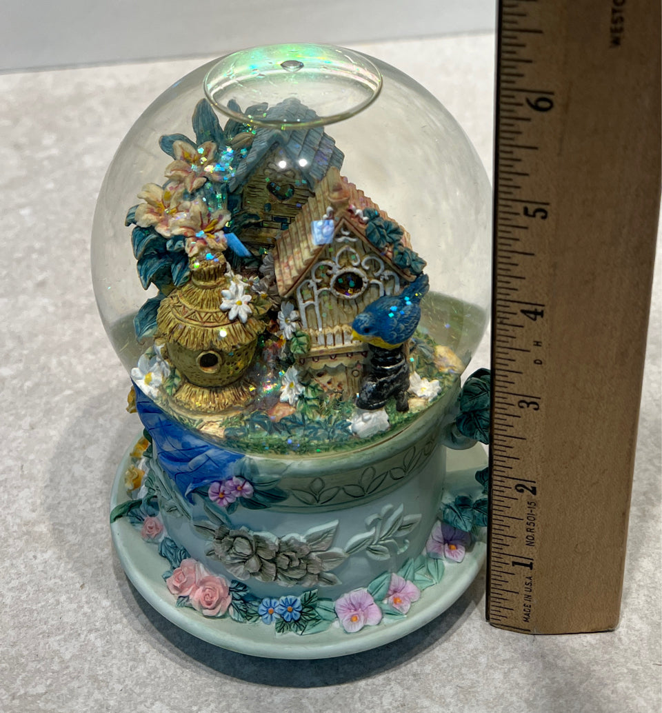 Musical Snow Globe