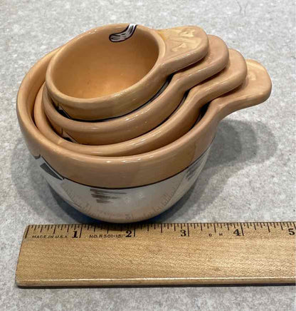 Set of 4 Measuring Cups