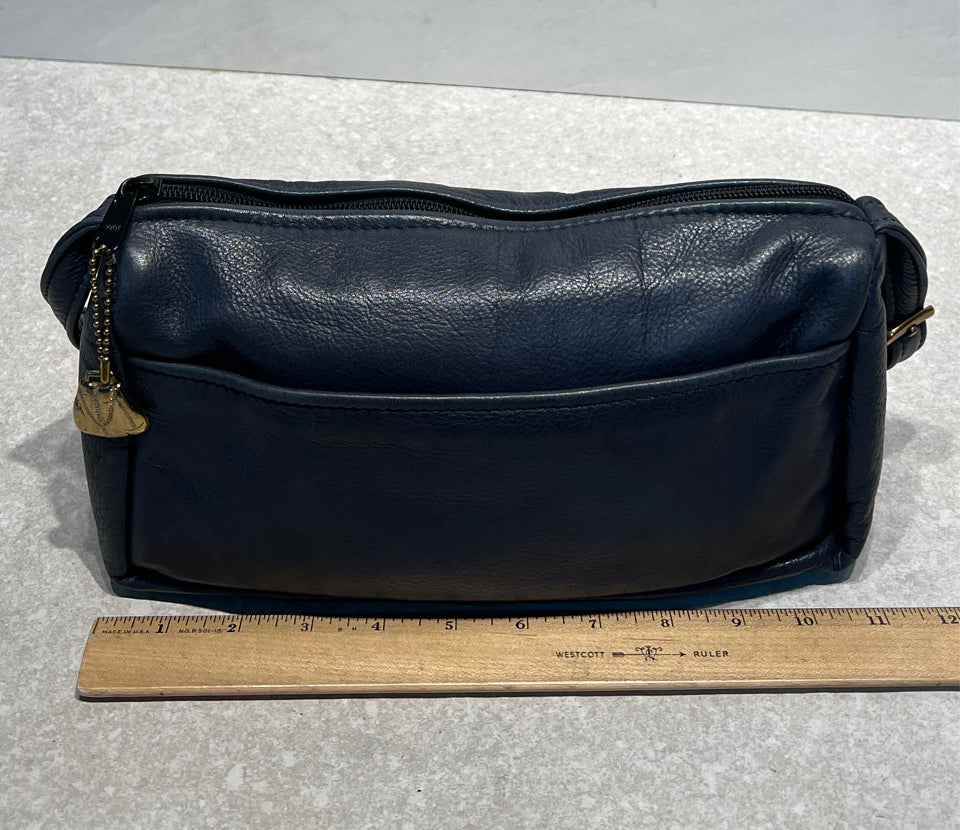 Victoria leather Handbag