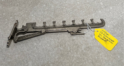 Palmenberg Bracket