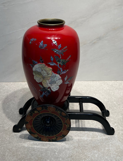Vase on Stand