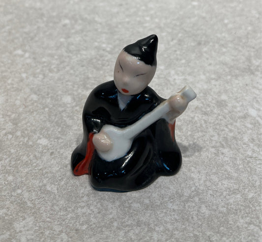 Japan Figurine