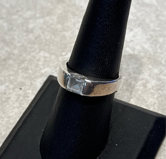 Sterling Ring Sz 7.5