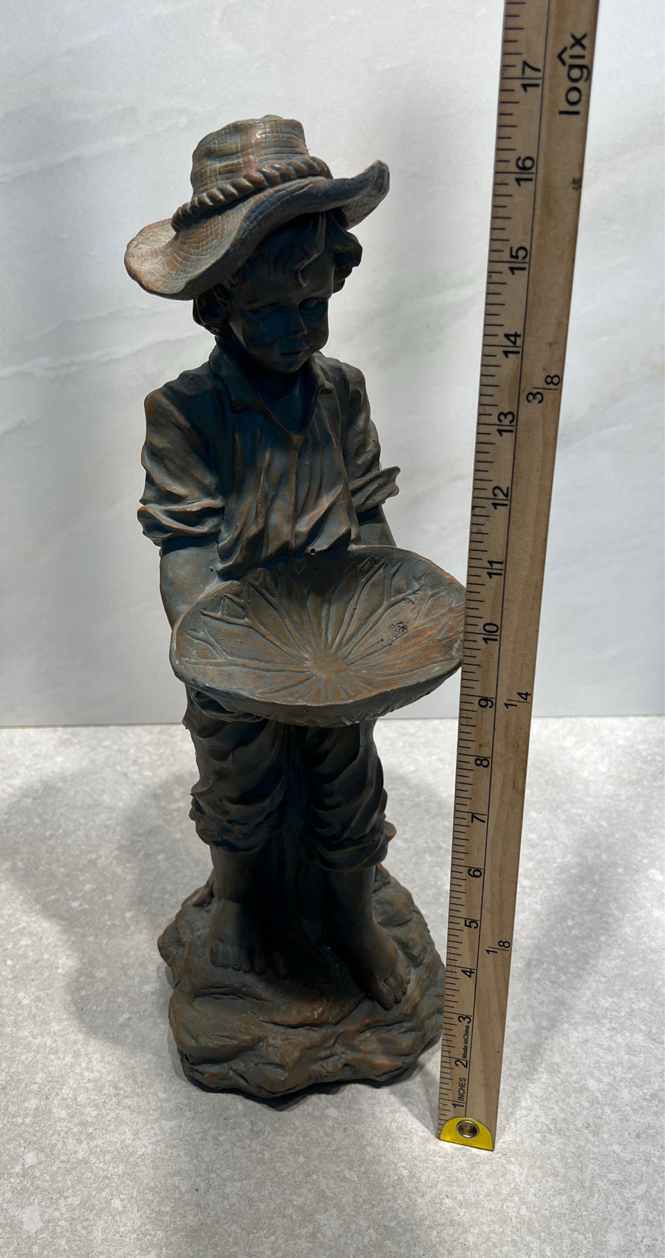 Figurine