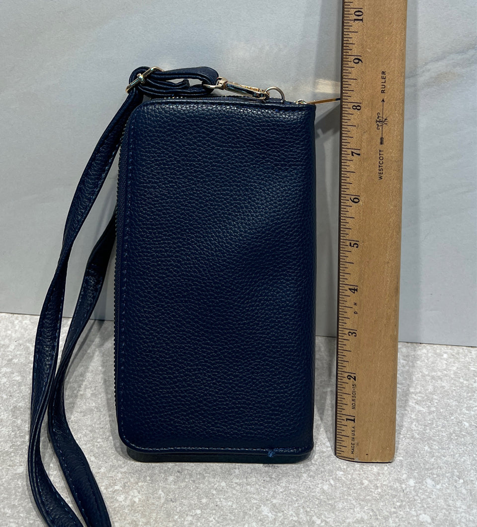 Kedzie Smartphone Crossbody