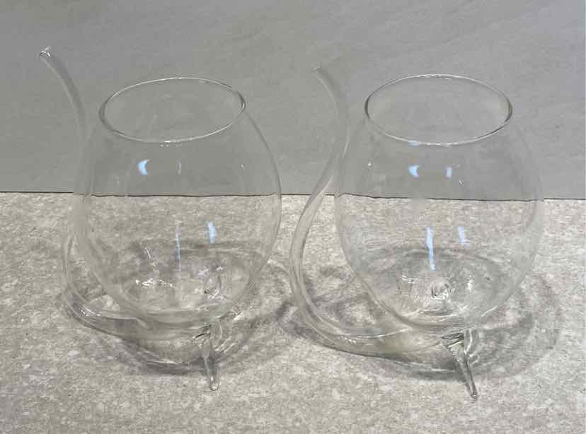 Pair of Vampire Wine Glasses