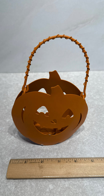 Pumpkin Candleholder