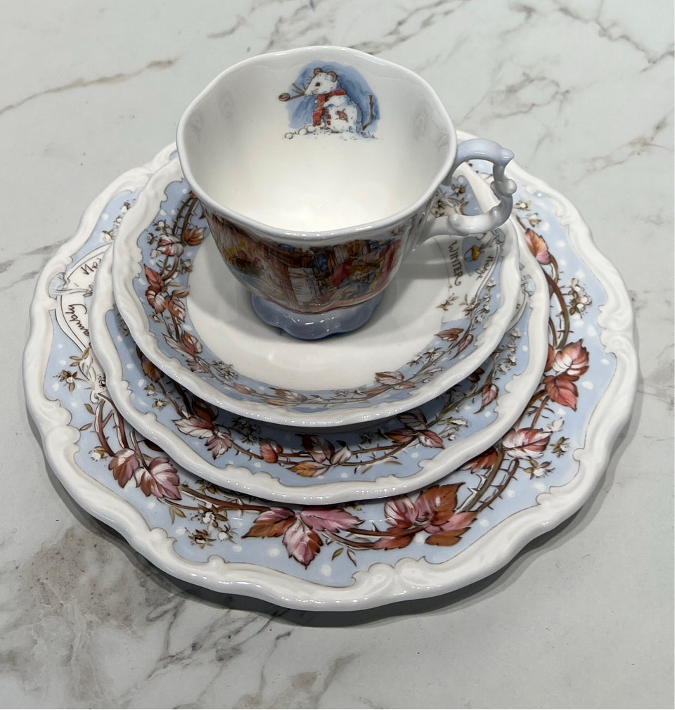 Royal Doulton 4 Piece Tea Set