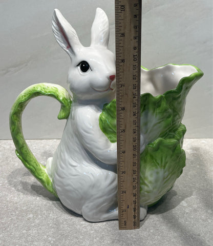 Bunny Pitcher