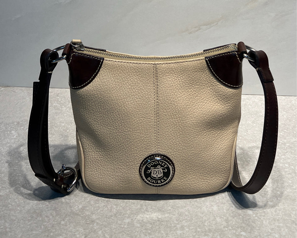 Dooney And Bourke Handbag