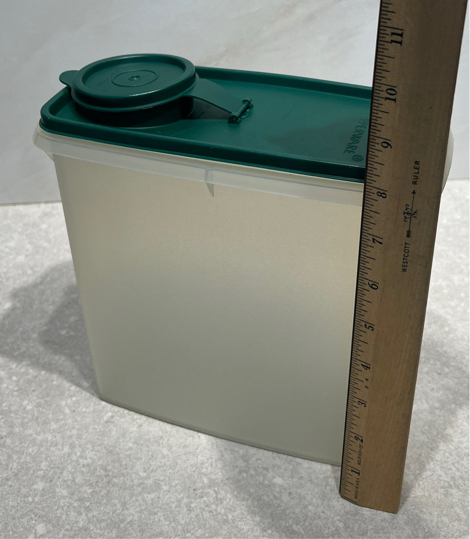 Tupperware Container