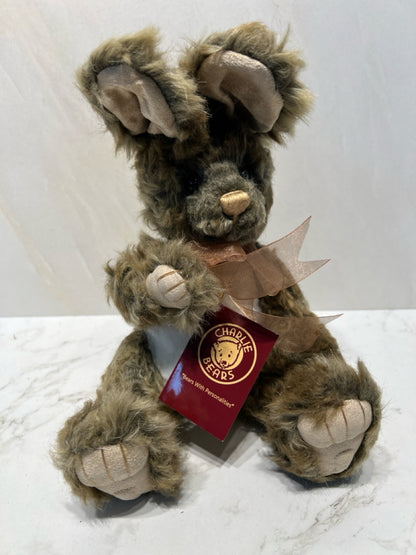 Charlie Bears "Hop"