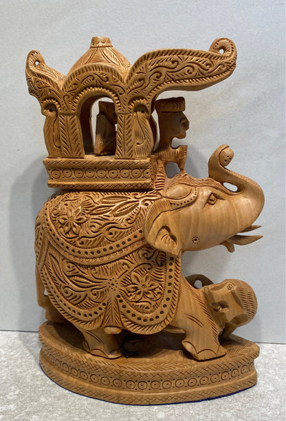 Figurine