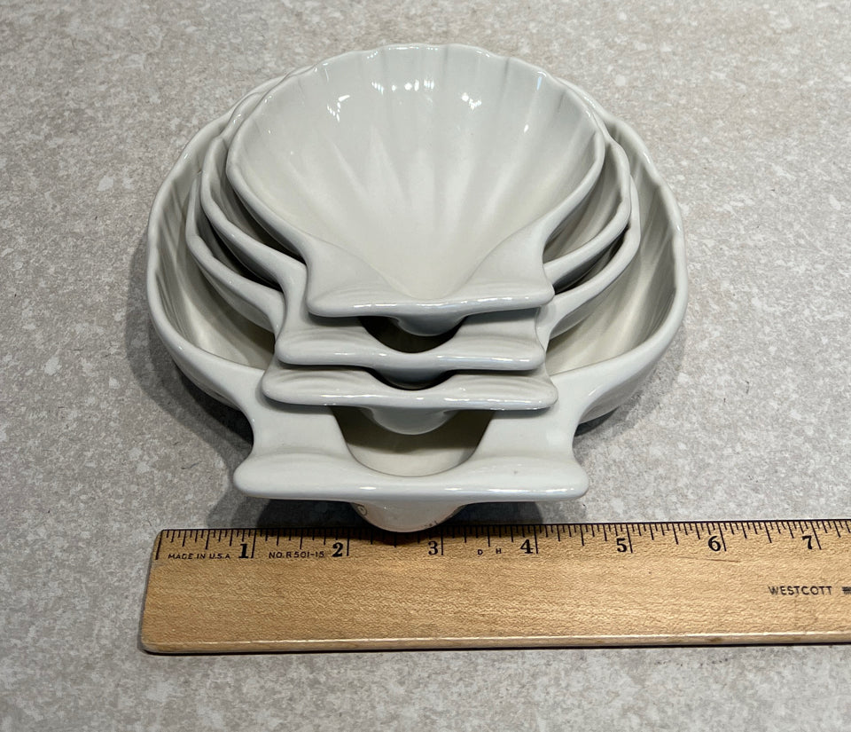 Set of 4 Shell Plates Hall