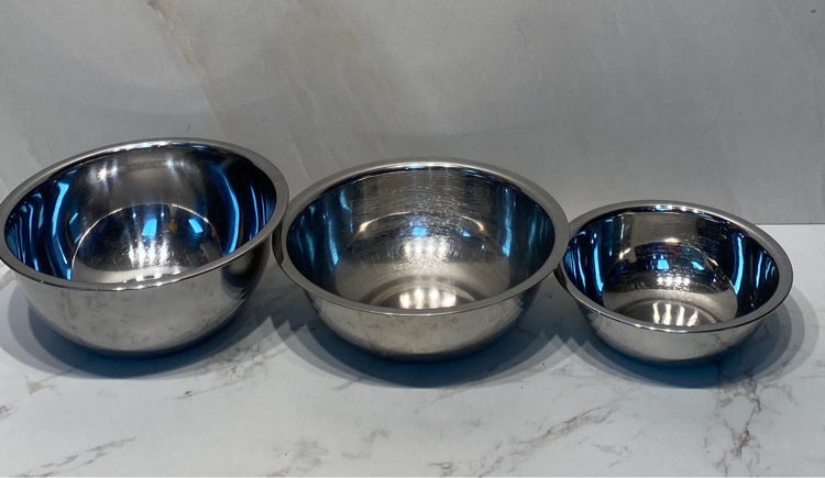 Pair of Bowls