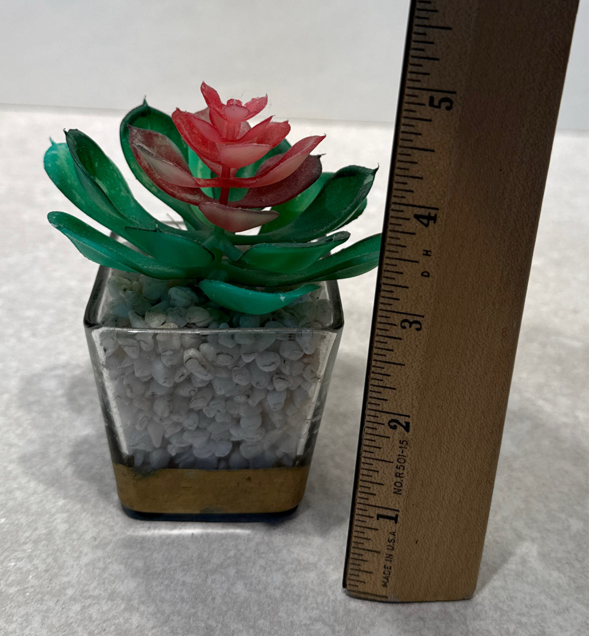 Artificial Decor