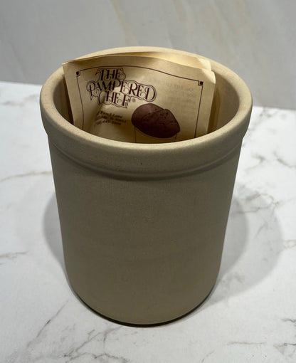 Pampered Chef Baking Crock