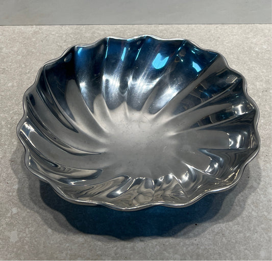 Wilton Armetale Bowl
