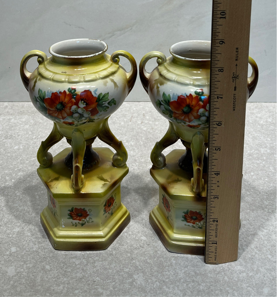 Pair Of Urns