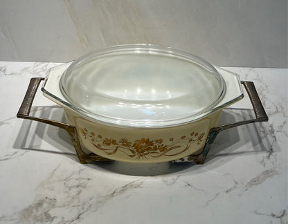 Pyrex Casserole on Stand
