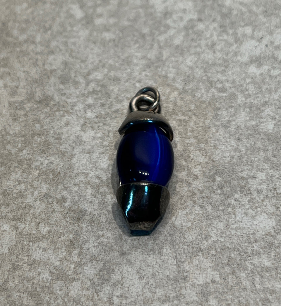 Stelring Pendant