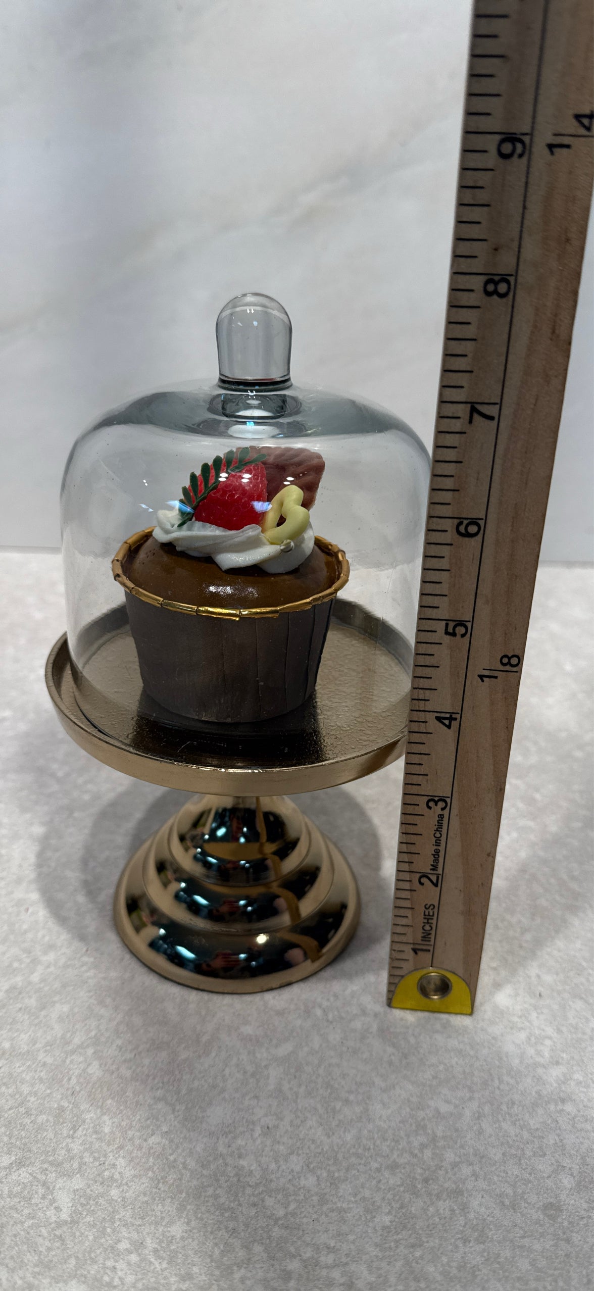Covered Cloche With Deor