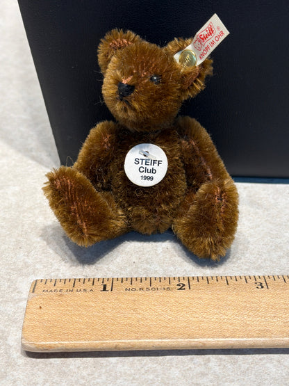 Steiff Club Bear