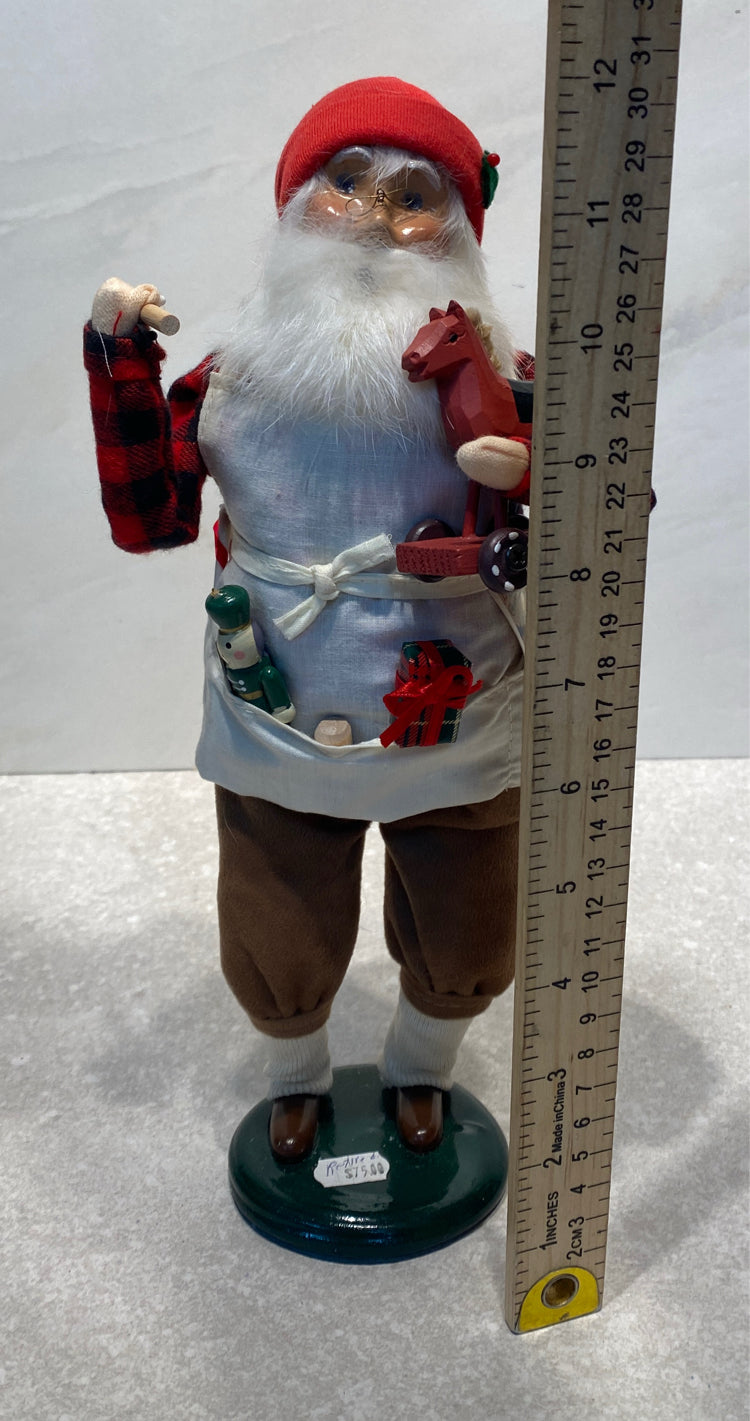 Byer's Choice Santa