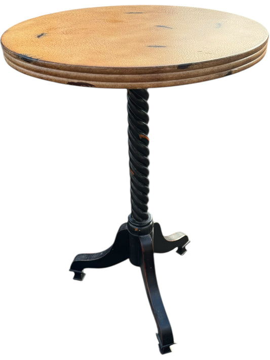 Round Table