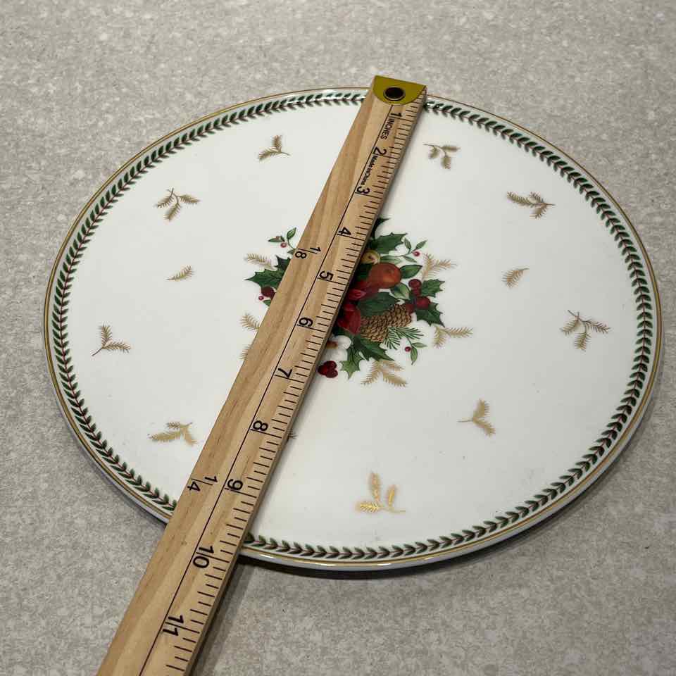 Mikasa SErving Plate