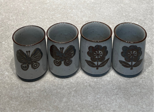 Set of 4 Glasses